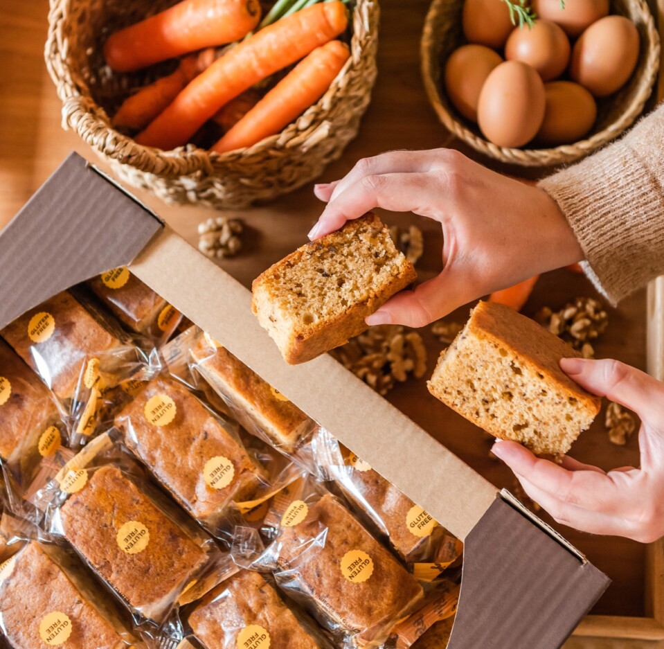 Boîte de gâteau aux carottes sans gluten et lactose 30 unités Boîte de gâteau aux carottes sans gluten et lactose 30 unités