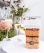 Special Cava and almond sponge cake