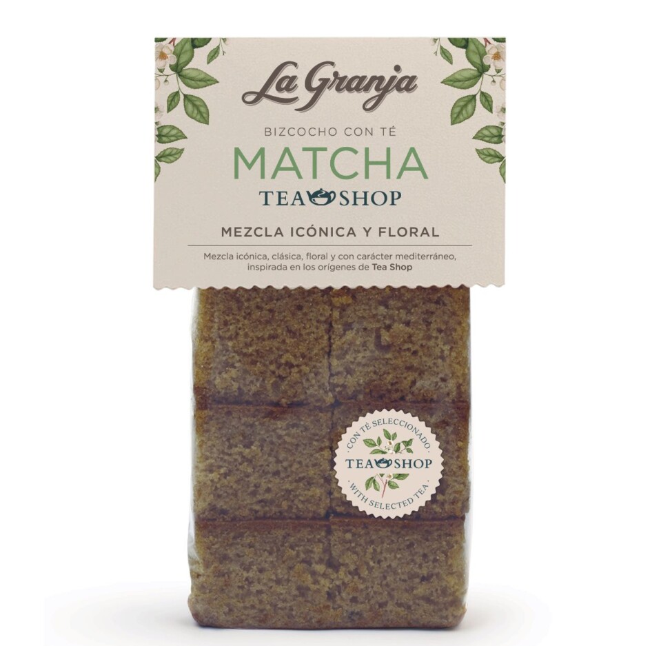 Matcha tea sponge cake by Tea Shop
