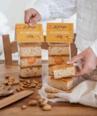 Pa de pessic d'ametlles sense gluten i sense lactosa Torrons Vicens 350 gr. Pa de pessic d'ametlles sense gluten i sense lactosa Torrons Vicens 350 gr.